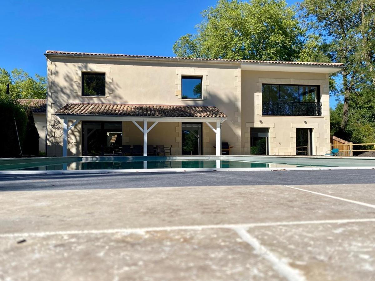 La Maison L'Eperon, Stylish 5 Star Villa Surrounded By Vineyard Near Saint Emilion Verac Bagian luar foto