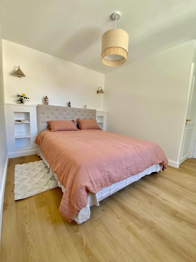La Maison L'Eperon, Stylish 5 Star Villa Surrounded By Vineyard Near Saint Emilion Verac Bagian luar foto