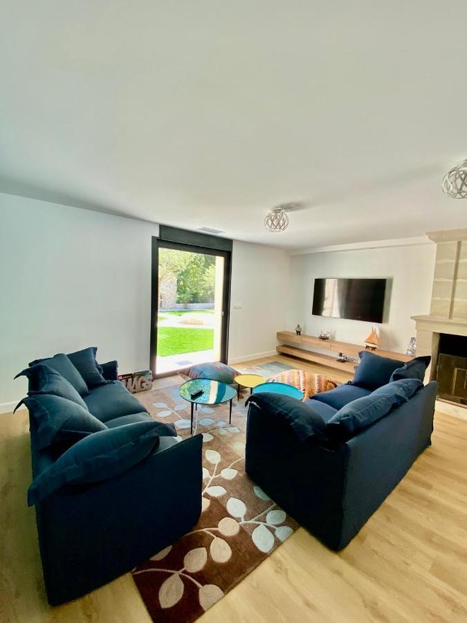 La Maison L'Eperon, Stylish 5 Star Villa Surrounded By Vineyard Near Saint Emilion Verac Bagian luar foto