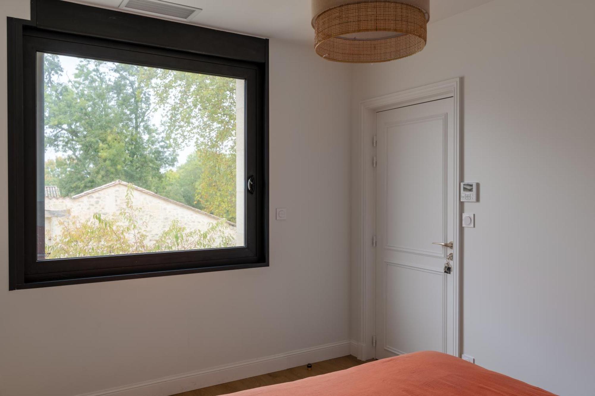 La Maison L'Eperon, Stylish 5 Star Villa Surrounded By Vineyard Near Saint Emilion Verac Bagian luar foto